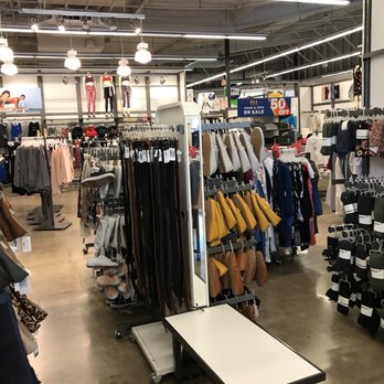 Old Navy - Men's Clothing Near Me - Albany, Oregon Old Navy - Men's Clothing Near Me - Albany, Oregon