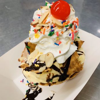 Cafeteria - Ice Cream Boat - Cafes Near Me - Richmond, California
