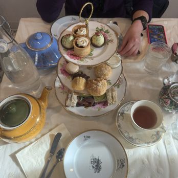 The Vintage Tea & Cake - traditional set - Tea Rooms Near Me - Lexington, Massachusetts The Vintage Tea & Cake - traditional set - Tea Rooms Near Me - Lexington, Massachusetts