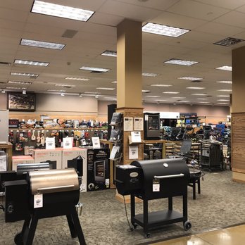 Bass Pro Shop - Outdoor Gear Near Me - Glendale, Arizona