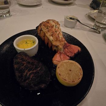 Morton's The Steakhouse - Steakhouses Near Me - Palm Desert, California Morton's The Steakhouse - Steakhouses Near Me - Palm Desert, California