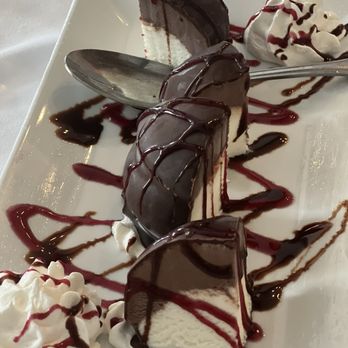 Rialto Restaurant - Tartuffo - Italian Near Me - Carle Place, New York Rialto Restaurant - Tartuffo - Italian Near Me - Carle Place, New York