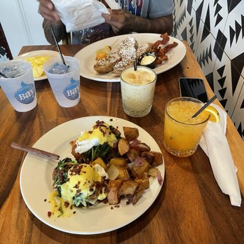 Bay Local Eatery - Fried chicken Benny - Breakfast & Brunch Near Me - Virginia Beach, Virginia