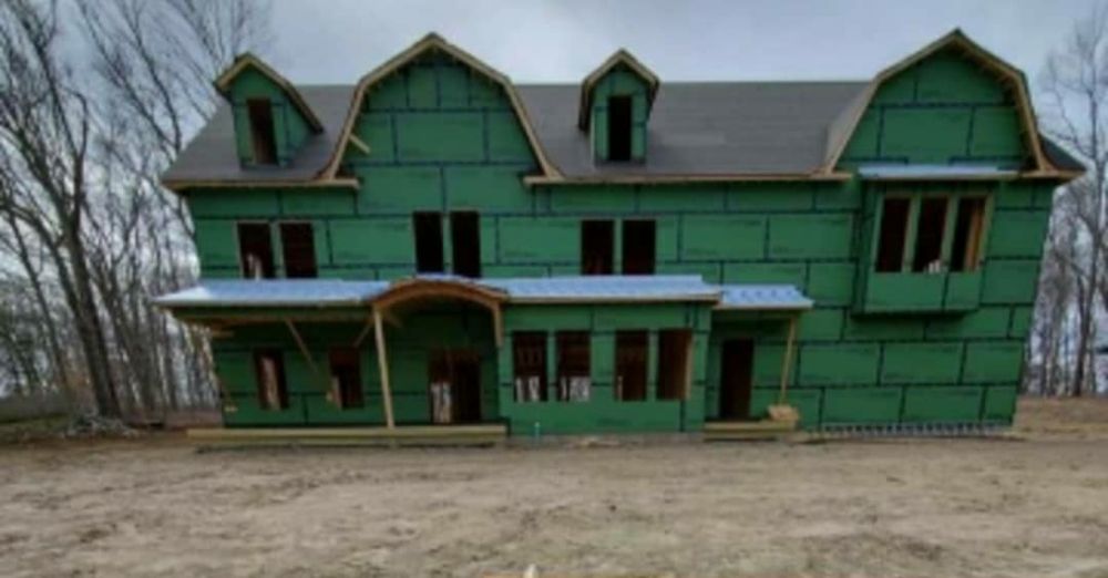 Slide of Golden Key Roofing