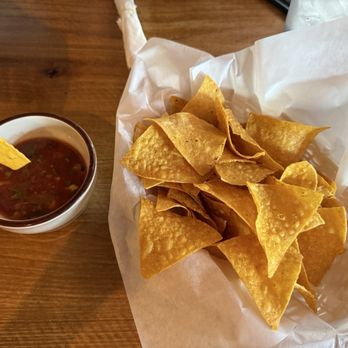 El Amigo - Chips and sauce - Mexican Near Me - San Jose, California El Amigo - Chips and sauce - Mexican Near Me - San Jose, California