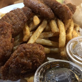 Trend Urban Cafe - Vegan wings 6 piece with fries. You must add the peopercorn agave - Tacos Near Me - Stone Mountain, Georgia Trend Urban Cafe - Vegan wings 6 piece with fries. You must add the peopercorn agave - Tacos Near Me - Stone Mountain, Georgia