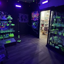 Ancient Dragon Antiques - Uranium glass collection.