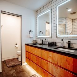 Cottonwood Lodging Company - Xanadu.