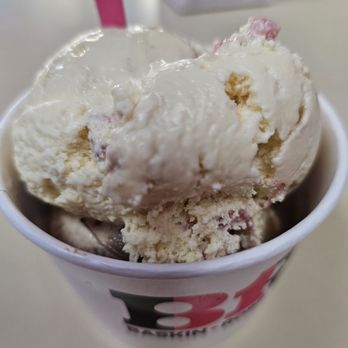 Baskin Robbins - Ice Cream & Frozen Yogurt Near Me - Sea Ranch Lakes, Florida Baskin Robbins - Ice Cream & Frozen Yogurt Near Me - Sea Ranch Lakes, Florida