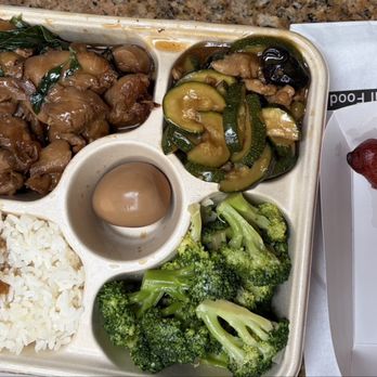 O2 Valley - #R1 Stir Fry Basil Chicken Bento and Taiwanese sausage - Taiwanese Near Me - San Mateo, California O2 Valley - #R1 Stir Fry Basil Chicken Bento and Taiwanese sausage - Taiwanese Near Me - San Mateo, California