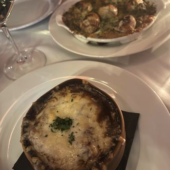 Bacquet's Restaurant - French onion soup and calamari - French Near Me - Eagle, Idaho Bacquet's Restaurant - French onion soup and calamari - French Near Me - Eagle, Idaho