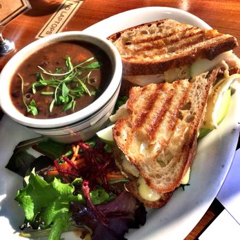 Farley's East - Coffee & Tea Near Me - Oakland, California Farley's East - Coffee & Tea Near Me - Oakland, California
