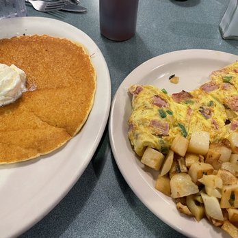 Pappy's Restaurant - Denver omelette - Mexican Near Me - Santa Maria, California Pappy's Restaurant - Denver omelette - Mexican Near Me - Santa Maria, California