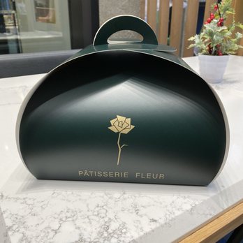 Patisserie Fleur - Classy box - Patisserie/Cake Shop Near Me - Markham, Ontario Patisserie Fleur - Classy box - Patisserie/Cake Shop Near Me - Markham, Ontario