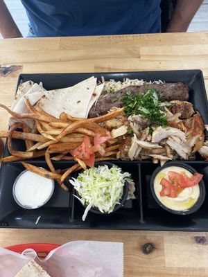 Amira Grill by null