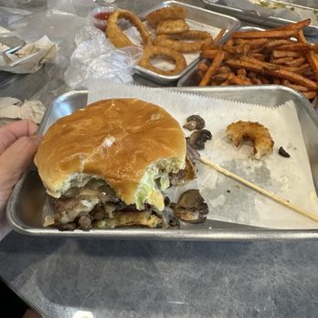 Beef N' Buns - Burgers Near Me - Orlando, Florida Beef N' Buns - Burgers Near Me - Orlando, Florida