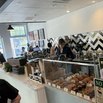 Syndicate - Look at that display of goodies. - Bakeries Near Me - Sierra Madre, California