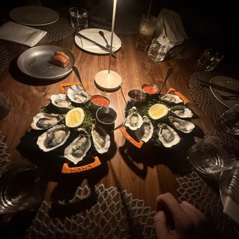 The Guest House - The oysters weren't bad - New American Near Me - Scottsdale, Arizona