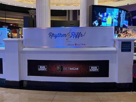 Rhythm & Riffs Lounge by null