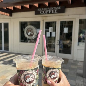 Island Vintage Coffee - Iced island latte (macadamia nut with a hint of coconut) - Coffee & Tea Near Me - Lahaina, Hawaii Island Vintage Coffee - Iced island latte (macadamia nut with a hint of coconut) - Coffee & Tea Near Me - Lahaina, Hawaii