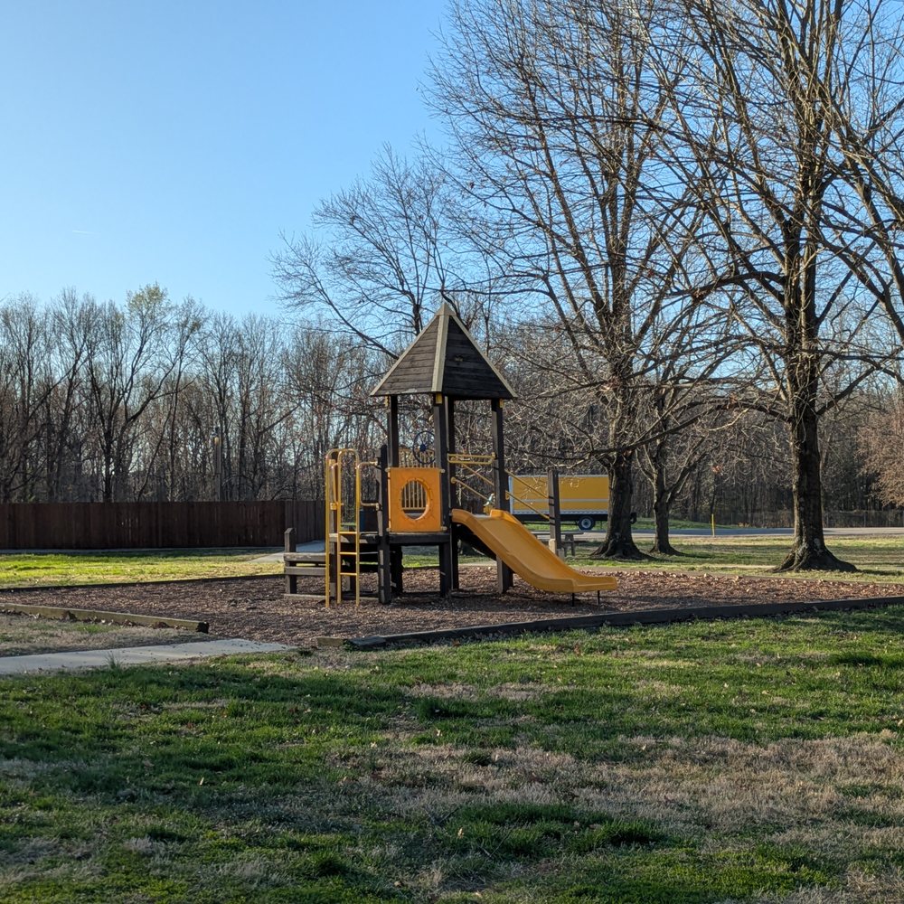 Fort Massac Rest Area - Fort Massac Rest Area, Metropolis - Rest Stops Near Me - Metropolis, Illinois