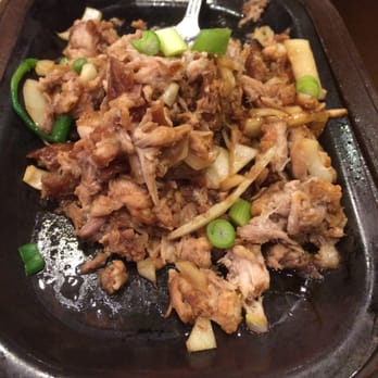 Max's Restaurant - Glendale - Sizzling Pork Sisig.. - Filipino Near Me - Glendale, California