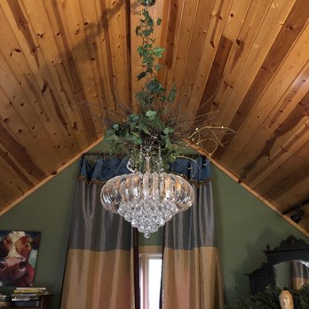 Robinwood Inn - Hotels Near Me - Nashville, Indiana