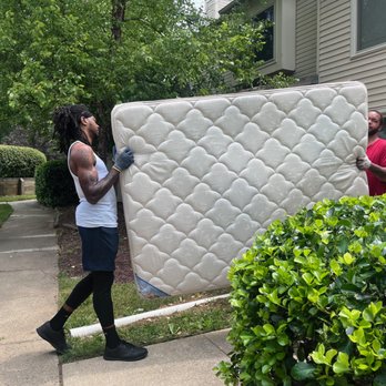 Pack Professionals - Unloading (Two Person Crew) - 1 Pack 2 Professionals LLC - Movers Near Me Pack Professionals - Unloading (Two Person Crew) - 1 Pack 2 Professionals LLC - Movers Near Me