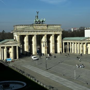 Hotel Adlon Kempinski - Hotels Near Me - Berlin, BE