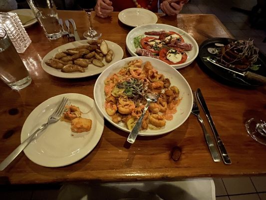 Pizzico Oyster Bar by null