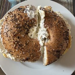 My go-to order -- everything bagel (toasted), egg, bacon, jalapeño cream cheese
