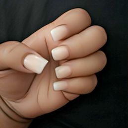Three days of gloveless chores, my nails still look and feel great! Three days of gloveless chores, my nails still look and feel great!