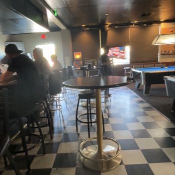Woodrow's Tap Room - Cocktail Bars Near Me - Reno, Nevada Woodrow's Tap Room - Cocktail Bars Near Me - Reno, Nevada