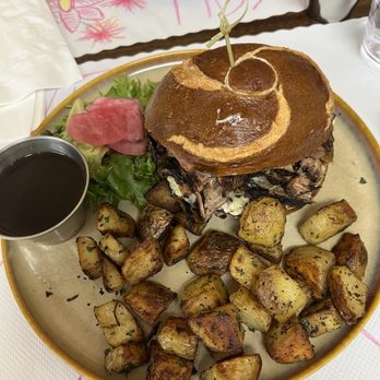 The Blooming Bistro - Derby sandwich on a pretzel bun. Has tri tip with mushrooms and onions, this was excellent!!! It's fun to try new things - Salad Near Me - Las Vegas, Nevada The Blooming Bistro - Derby sandwich on a pretzel bun. Has tri tip with mushrooms and onions, this was excellent!!! It's fun to try new things - Salad Near Me - Las Vegas, Nevada