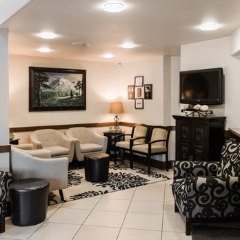 Yelm Dental - Comfortable lobby - Pediatric Dentists Near Me - Yelm, Washington Yelm Dental - Comfortable lobby - Pediatric Dentists Near Me - Yelm, Washington