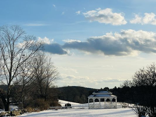 Salem Cross Inn by null