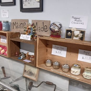 Dan's - a display case with various items - Pizza Near Me - Steep Falls, Maine