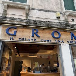 Grom
