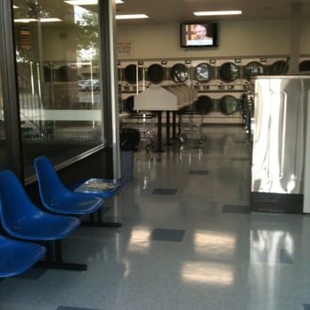 Esplanade Express Laundry - Laundromat Near Me - Chico, California Esplanade Express Laundry - Laundromat Near Me - Chico, California