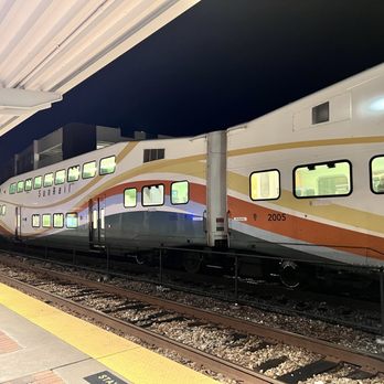 Sunrail Altamonte Station - SunRail train headed to Sanford - Train Stations Near Me - Altamonte Springs, Florida
