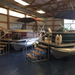 Sexton's Marine