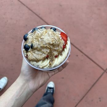 Trū Bowl - Buttah Lova Bowl - Juice Bars & Smoothies Near Me - Redlands, California Trū Bowl - Buttah Lova Bowl - Juice Bars & Smoothies Near Me - Redlands, California