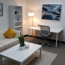 SCV Counseling Center - Dr. Villa's office,
Specializing in Family Therapy, Relationships, Anger Management, Domestic Violence and more for adult population.