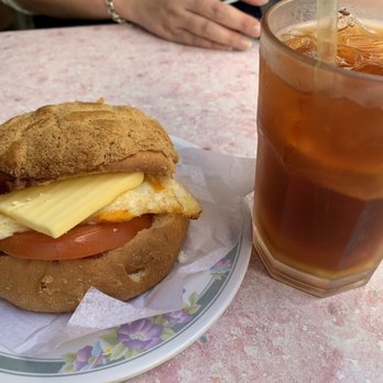 華嫂冰室 - Hong Kong Style Cafe Near Me - Hong Kong, HK 華嫂冰室 - Hong Kong Style Cafe Near Me - Hong Kong, HK