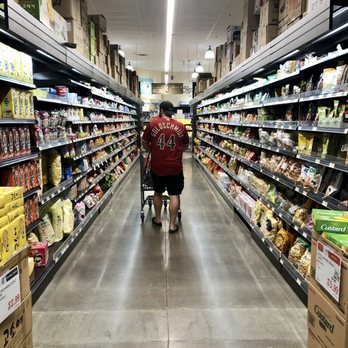 H Mart - Mesa - Example of a spacious and organized grocery aisle - Grocery Near Me - Mesa, Arizona H Mart - Mesa - Example of a spacious and organized grocery aisle - Grocery Near Me - Mesa, Arizona