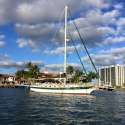 Easy Livin' Sailing Adventures - S/V Mona Lisa