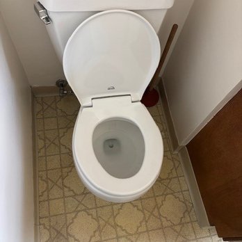 Crafty Hands - Installed new toilet seat - Handyman Near Me - Los Angeles, California Crafty Hands - Installed new toilet seat - Handyman Near Me - Los Angeles, California