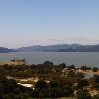 Nicholl Knob - Angel Is. to the left, Tiburon to the right - Hiking Near Me - Richmond, California Nicholl Knob - Angel Is. to the left, Tiburon to the right - Hiking Near Me - Richmond, California
