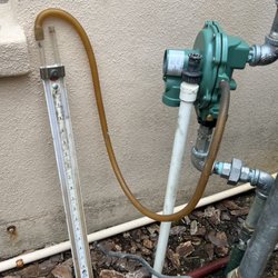 Gas Guru - Checking gas pressures