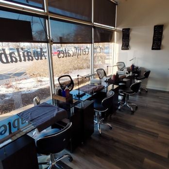 Heavenly Massage & Spa - Nails area - Day Spas Near Me - Schaumburg, Illinois Heavenly Massage & Spa - Nails area - Day Spas Near Me - Schaumburg, Illinois